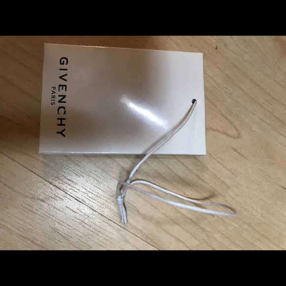 🔥🔥Givenchy Infinity Small Black Leather Hobo Bag - Picture 8 of 10